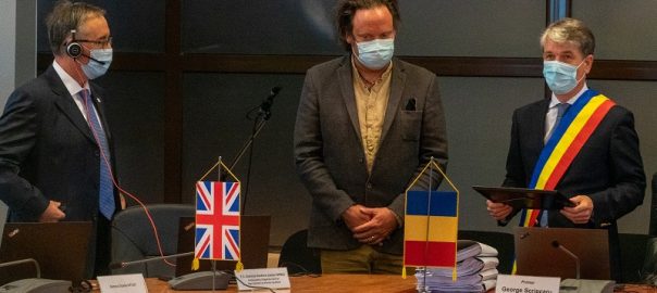  Charley Ottley, celebrul realizator britanic de documentare, a devenit cetățean de onoare al Brașovului