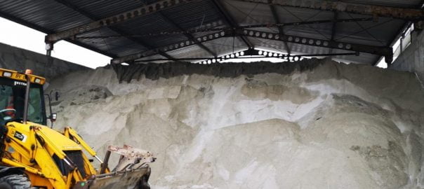  Pe drumul de Poiană s-a intervenit cu material antiderapant