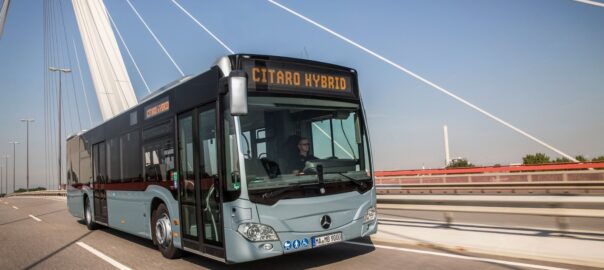  Mercedes va furniza cele 10 autobuze hibrid achiziționate de Primăria Brașov cu fonduri europene